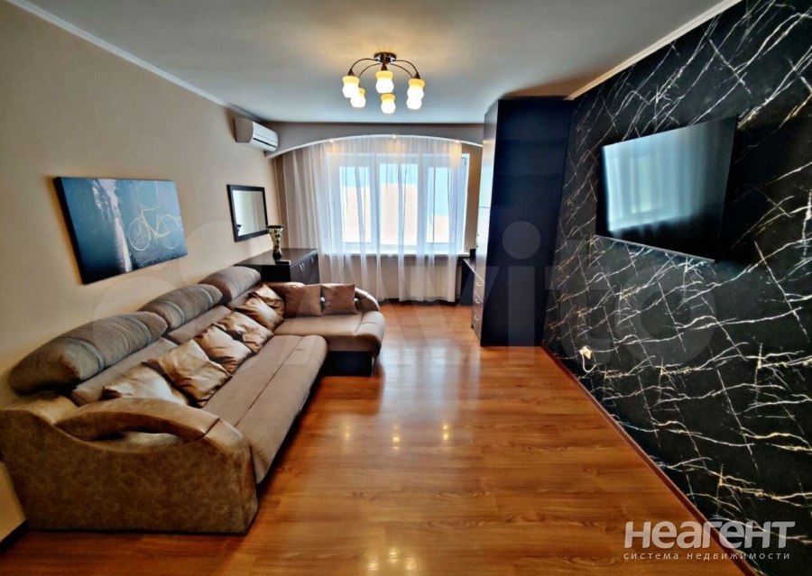 Продается 2-х комнатная квартира, 56 м²