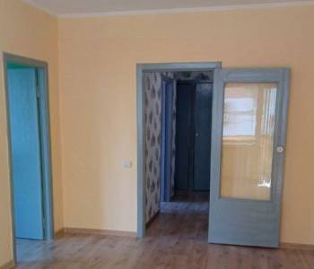 Продается 3-х комнатная квартира, 49,8 м²