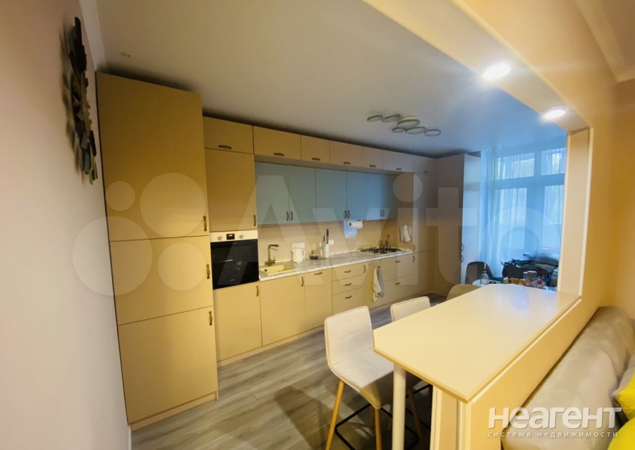 Продается 3-х комнатная квартира, 81 м²