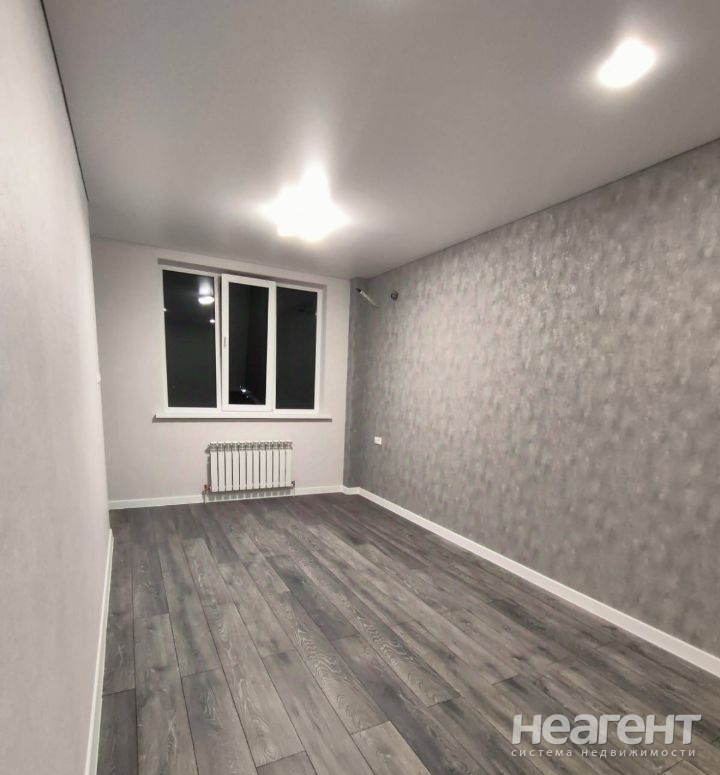 Продается 1-комнатная квартира, 38,6 м²