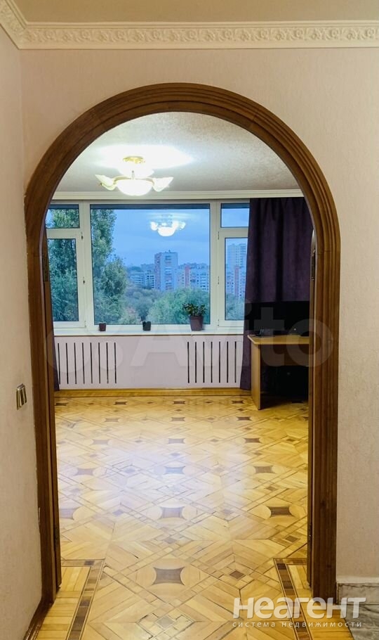 Продается 3-х комнатная квартира, 83 м²