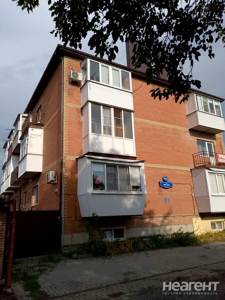 Продается 1-комнатная квартира, 18 м²