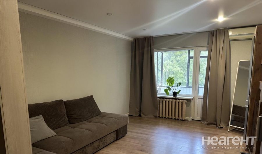 Продается 3-х комнатная квартира, 59 м²