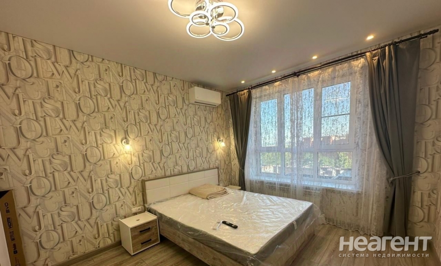 Продается 1-комнатная квартира, 42,8 м²