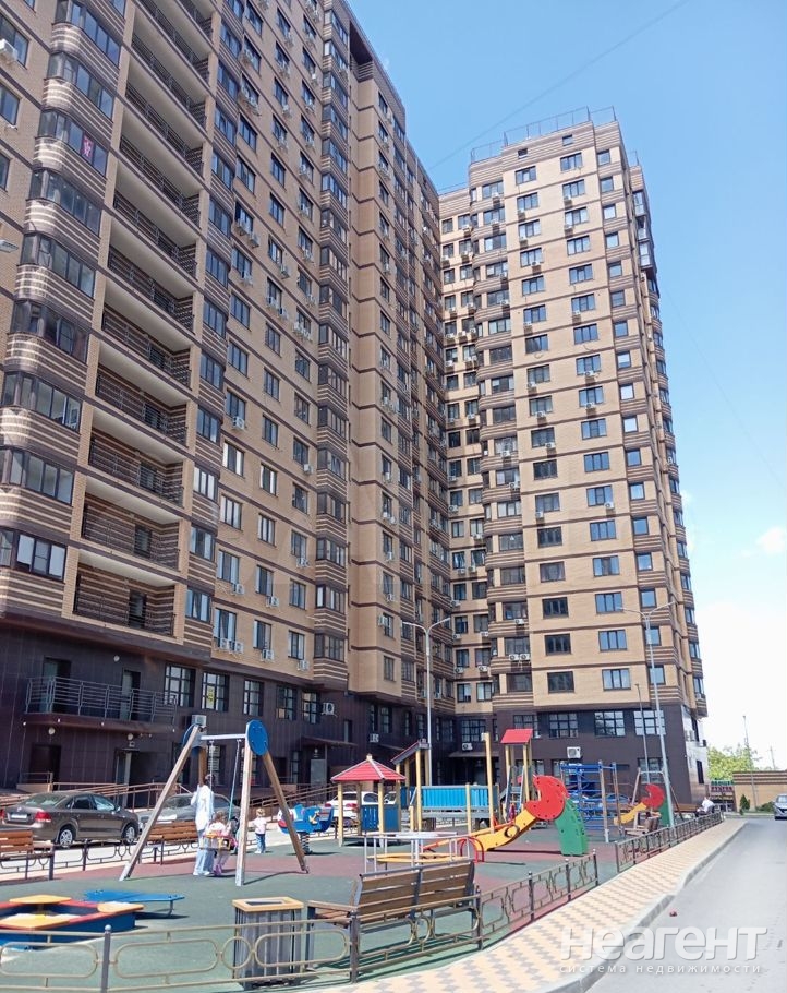 Продается 2-х комнатная квартира, 62 м²