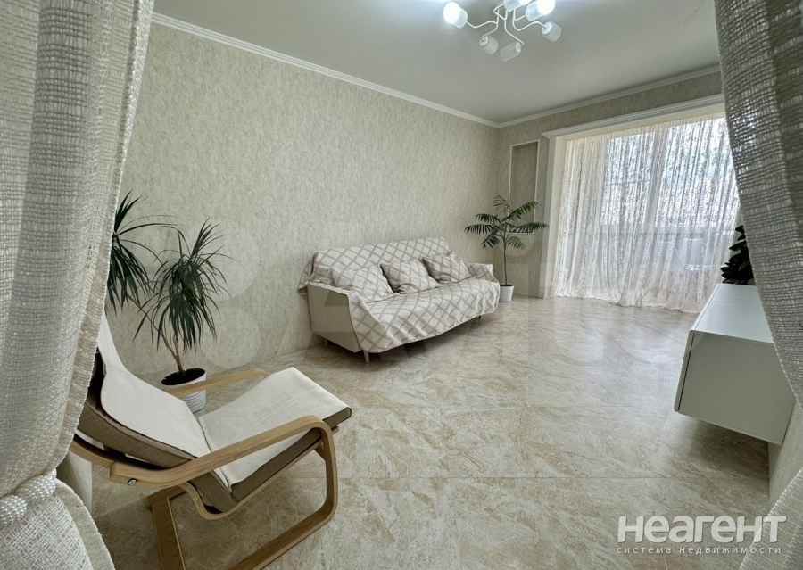 Продается 2-х комнатная квартира, 42 м²