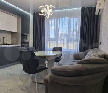 Продается Многокомнатная квартира, 81 м²