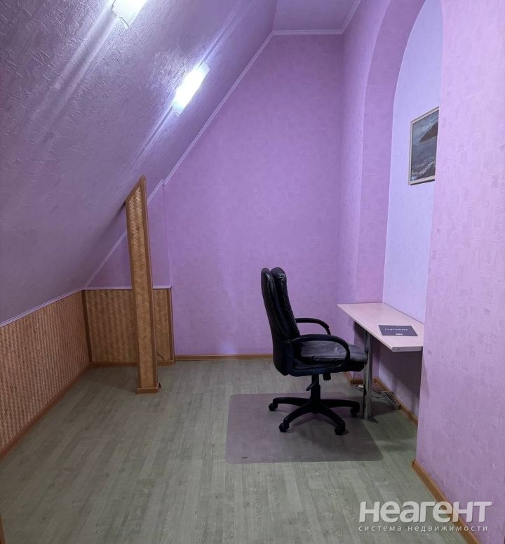 Продается 2-х комнатная квартира, 72 м²