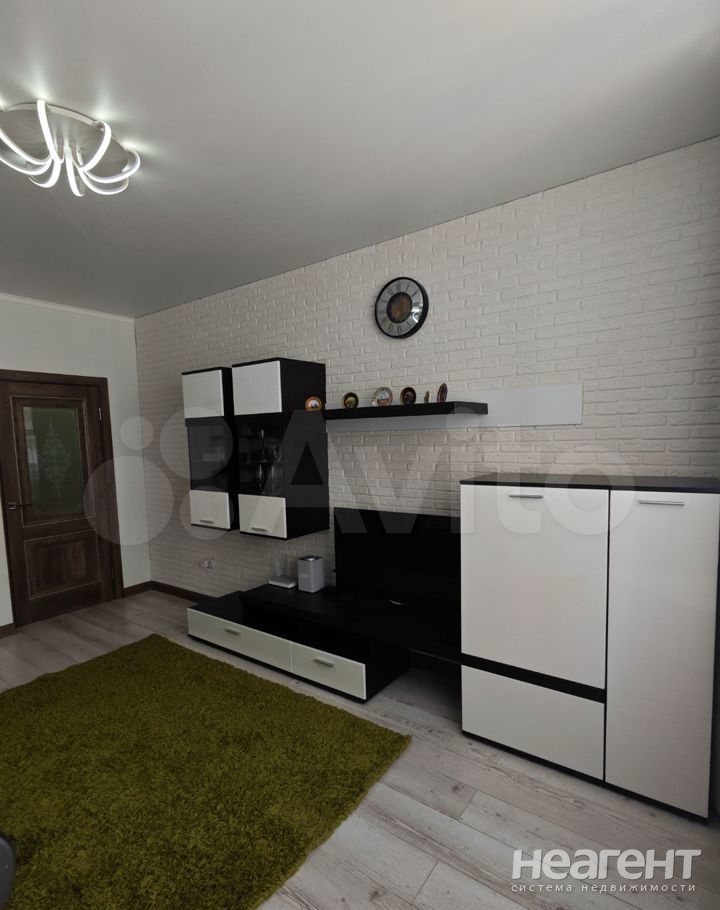 Продается 2-х комнатная квартира, 60 м²