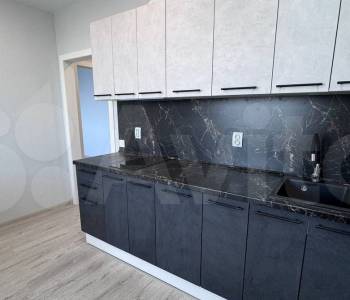 Продается 1-комнатная квартира, 38 м²