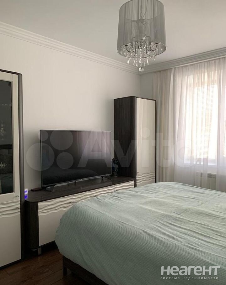 Продается 3-х комнатная квартира, 115 м²