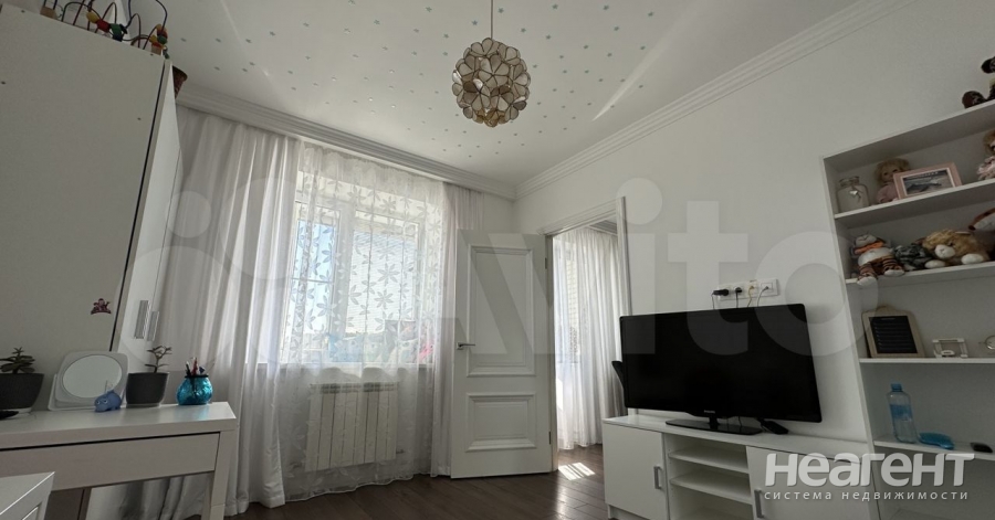 Продается 3-х комнатная квартира, 115 м²