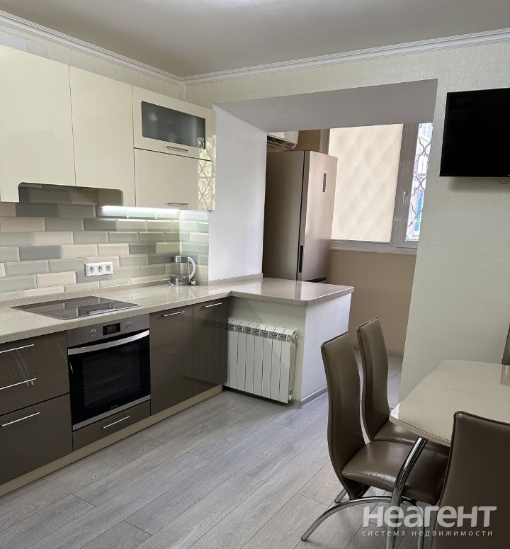 Продается 2-х комнатная квартира, 52 м²