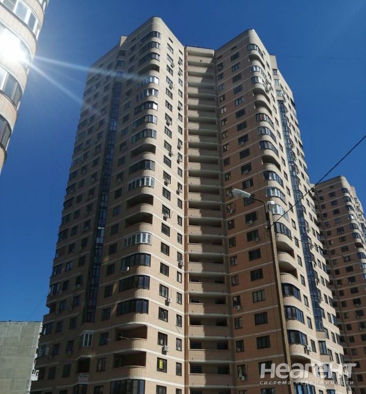 Продается 2-х комнатная квартира, 74,8 м²