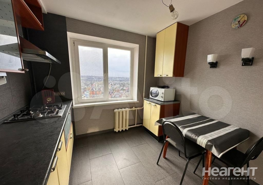 Продается 2-х комнатная квартира, 60 м²