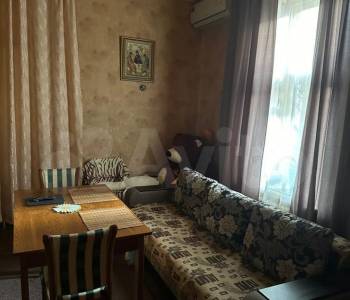 Продается Многокомнатная квартира, 72 м²