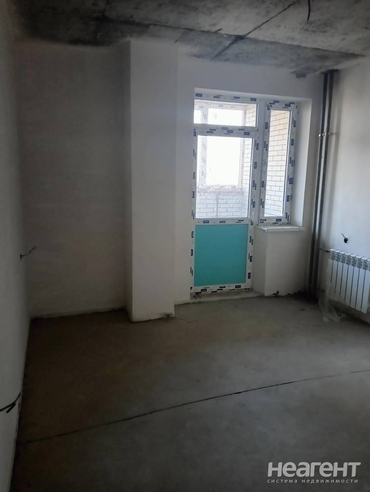 Продается 1-комнатная квартира, 46 м²