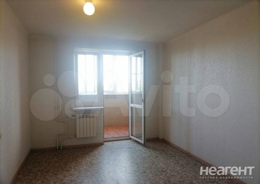 Продается 1-комнатная квартира, 43,3 м²