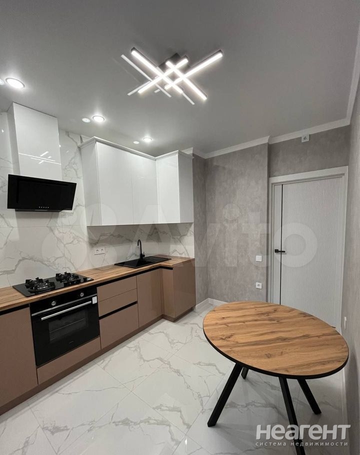 Продается 1-комнатная квартира, 39,3 м²