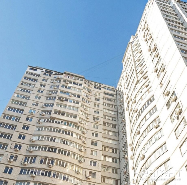 Продается 1-комнатная квартира, 51 м²