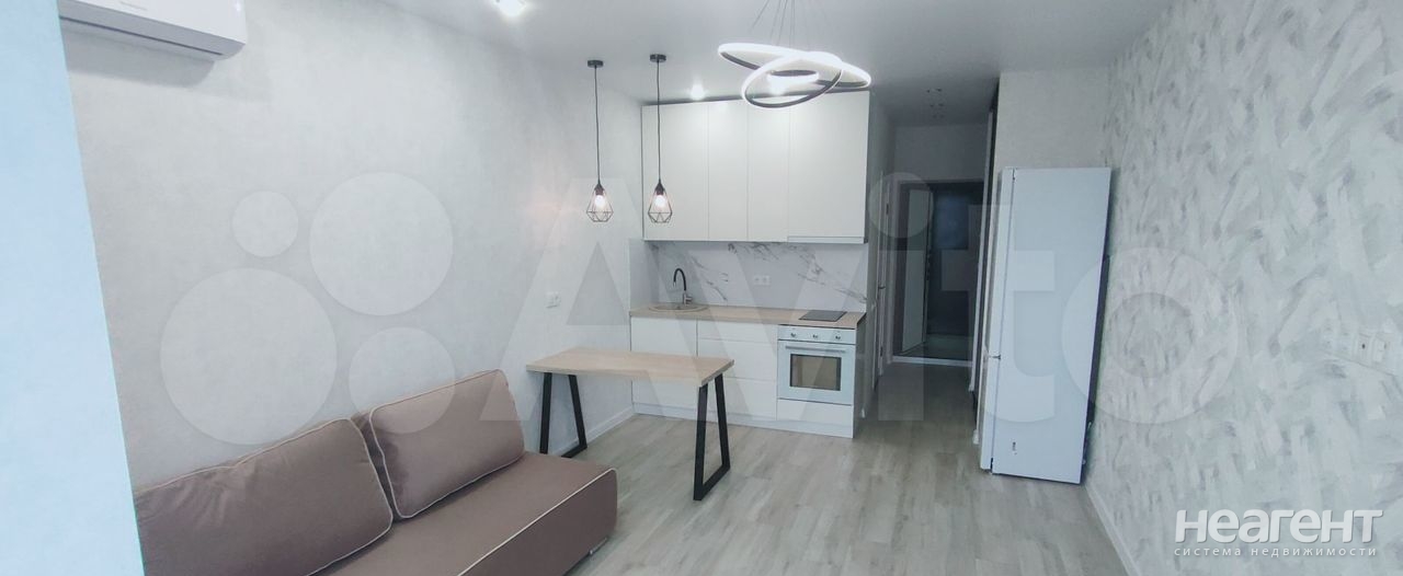 Продается 1-комнатная квартира, 27 м²