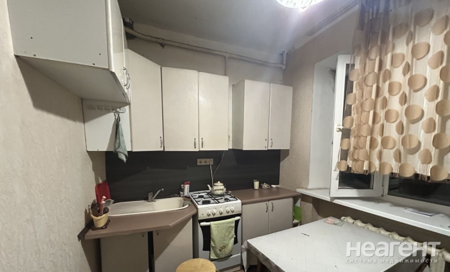 Сдается 2-х комнатная квартира, 80 м²