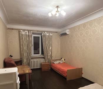 Сдается 2-х комнатная квартира, 80 м²