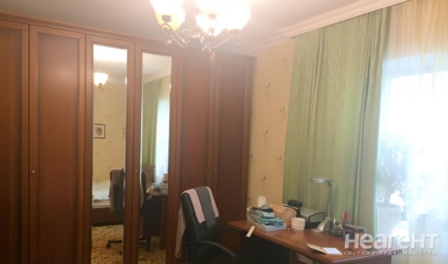 Продается 2-х комнатная квартира, 74 м²