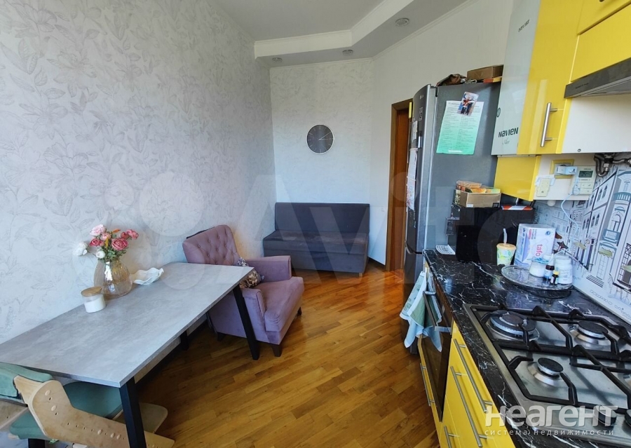 Продается 1-комнатная квартира, 35 м²