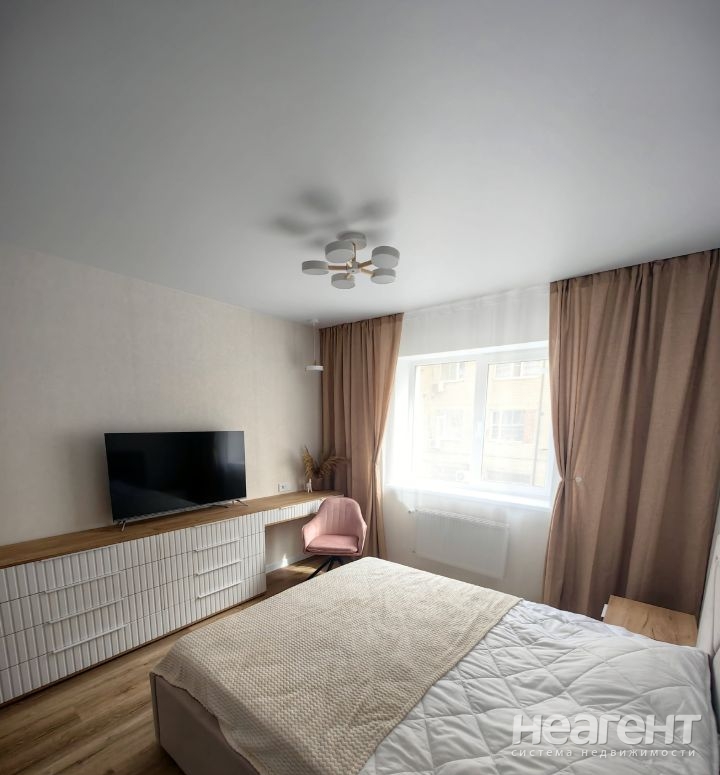 Продается 1-комнатная квартира, 36,4 м²