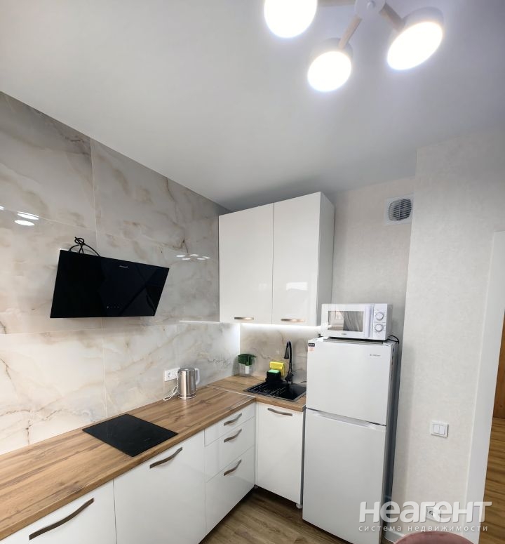 Продается 1-комнатная квартира, 36,4 м²