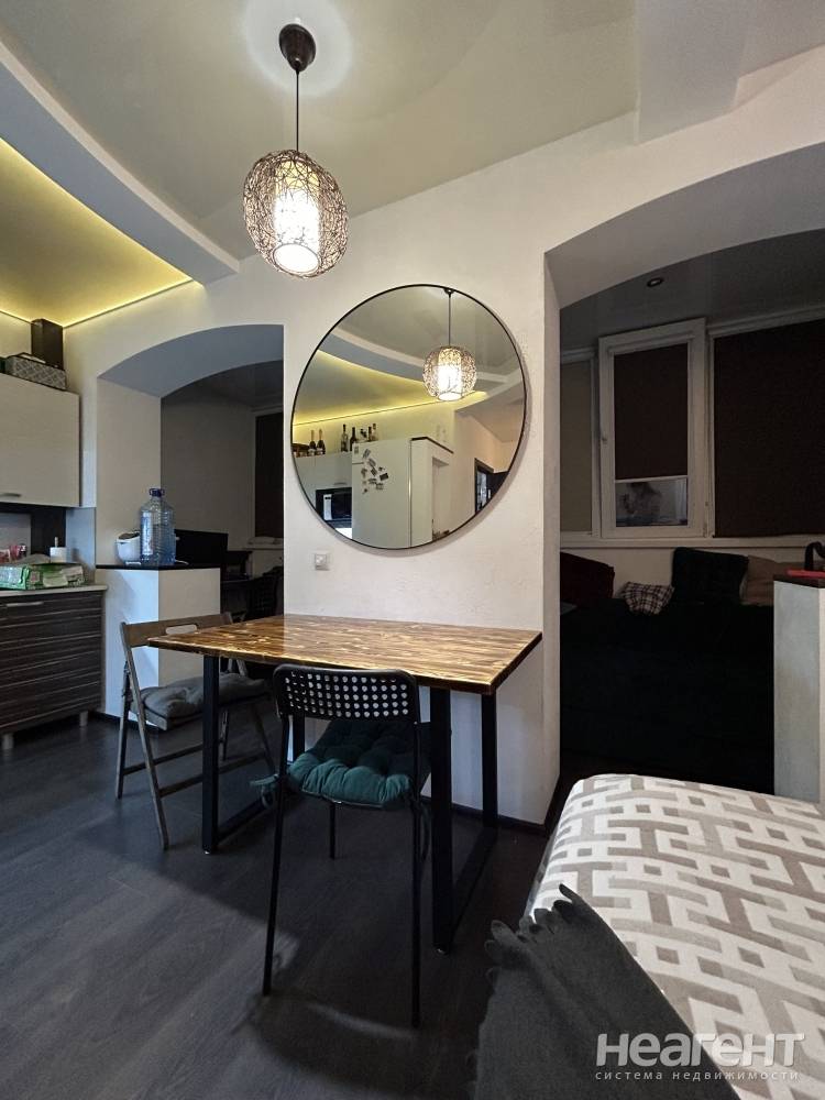 Продается 1-комнатная квартира, 30,4 м²