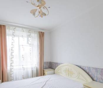 Продается 2-х комнатная квартира, 56 м²