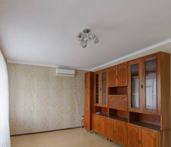 Продается 2-х комнатная квартира, 56 м²