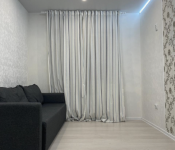 Продается 1-комнатная квартира, 40,8 м²