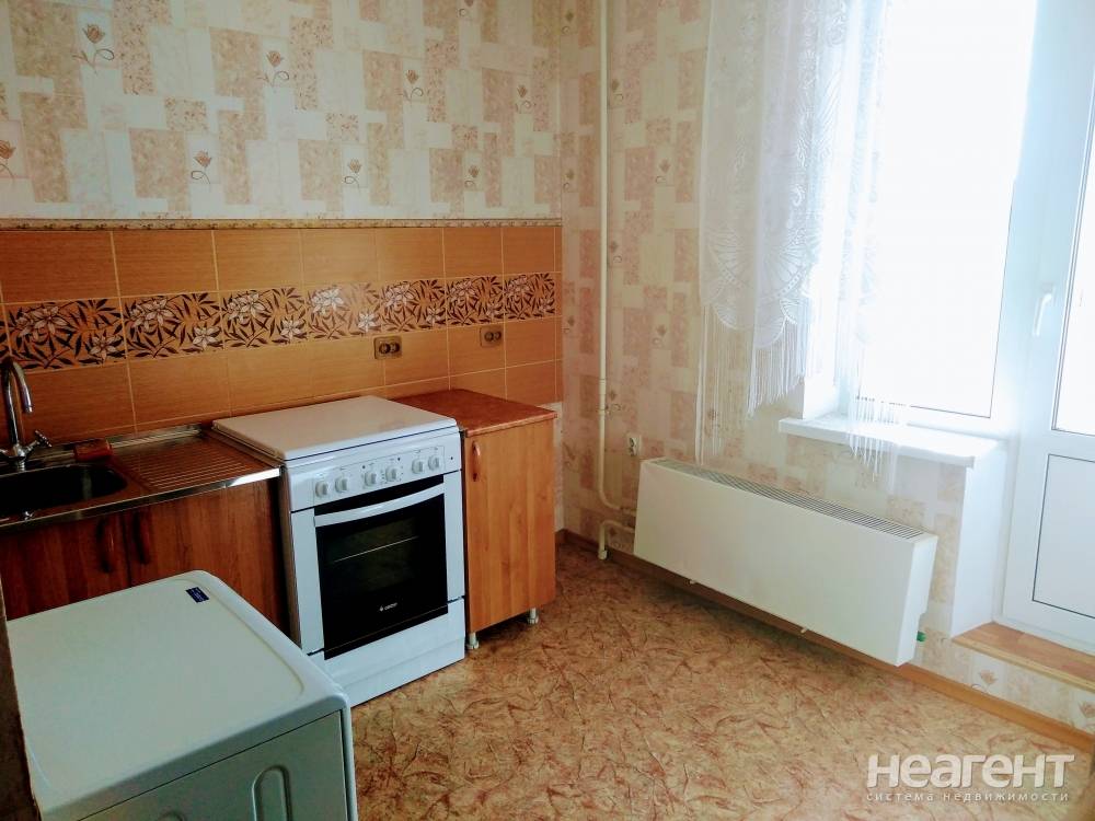 Продается 1-комнатная квартира, 35,9 м²