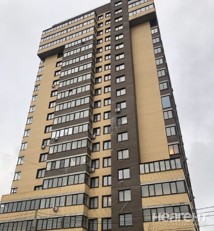 Продается 1-комнатная квартира, 35 м²