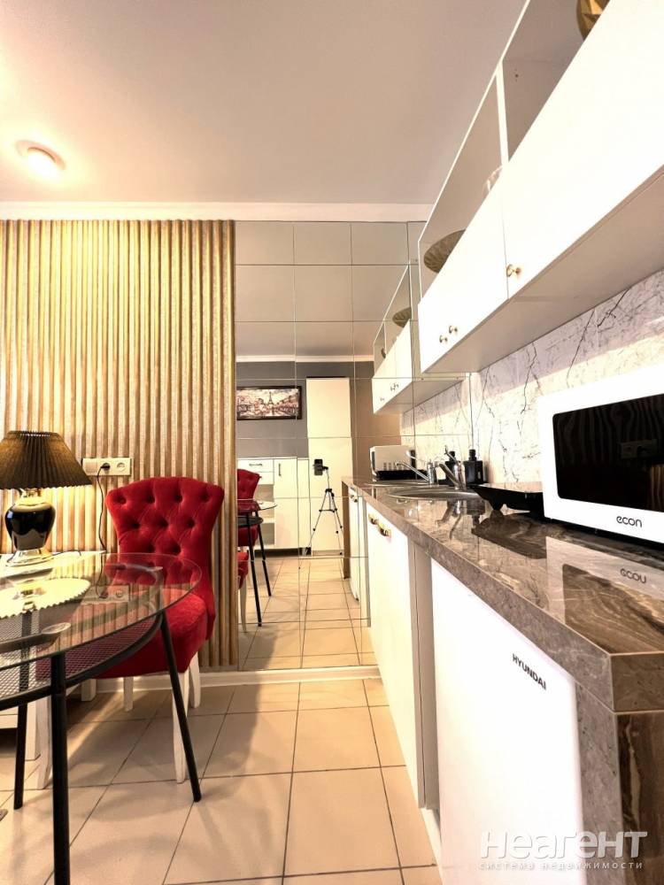 Продается 1-комнатная квартира, 18,1 м²