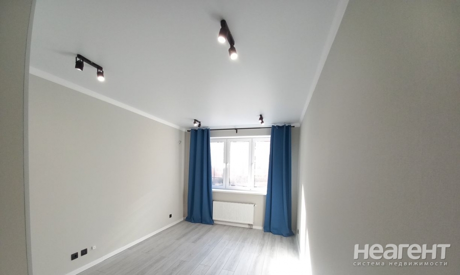 Продается 1-комнатная квартира, 34 м²