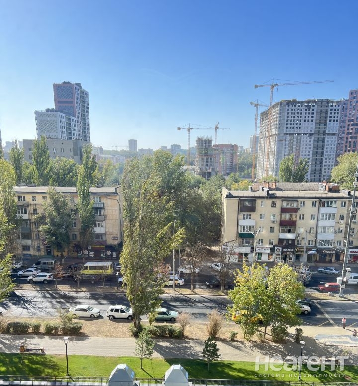 Продается 1-комнатная квартира, 30,2 м²