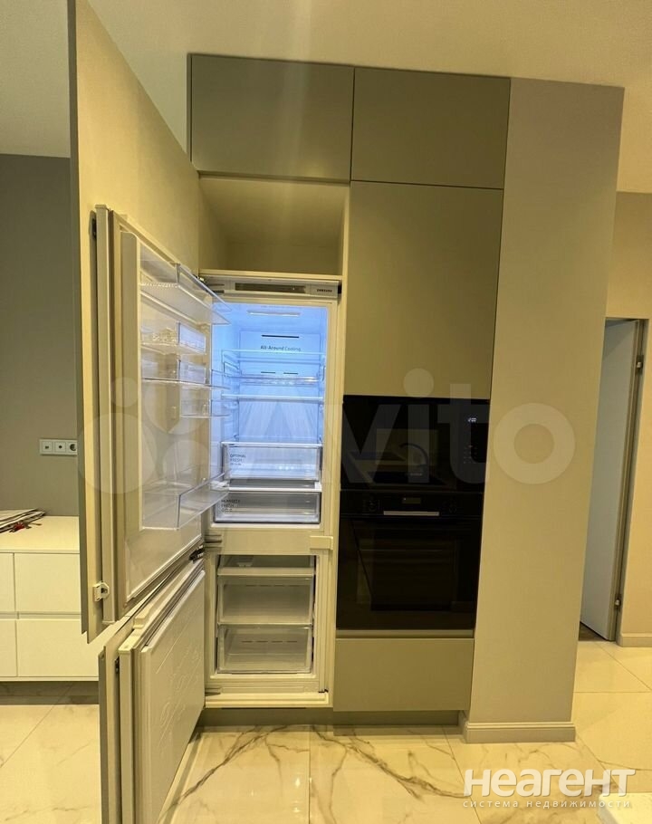 Продается 1-комнатная квартира, 46,8 м²