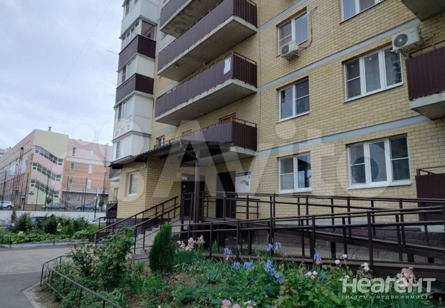 Продается Многокомнатная квартира, 95 м²