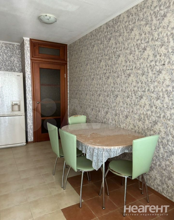 Продается 3-х комнатная квартира, 77 м²