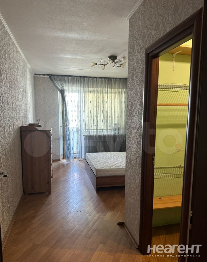 Продается 3-х комнатная квартира, 77 м²