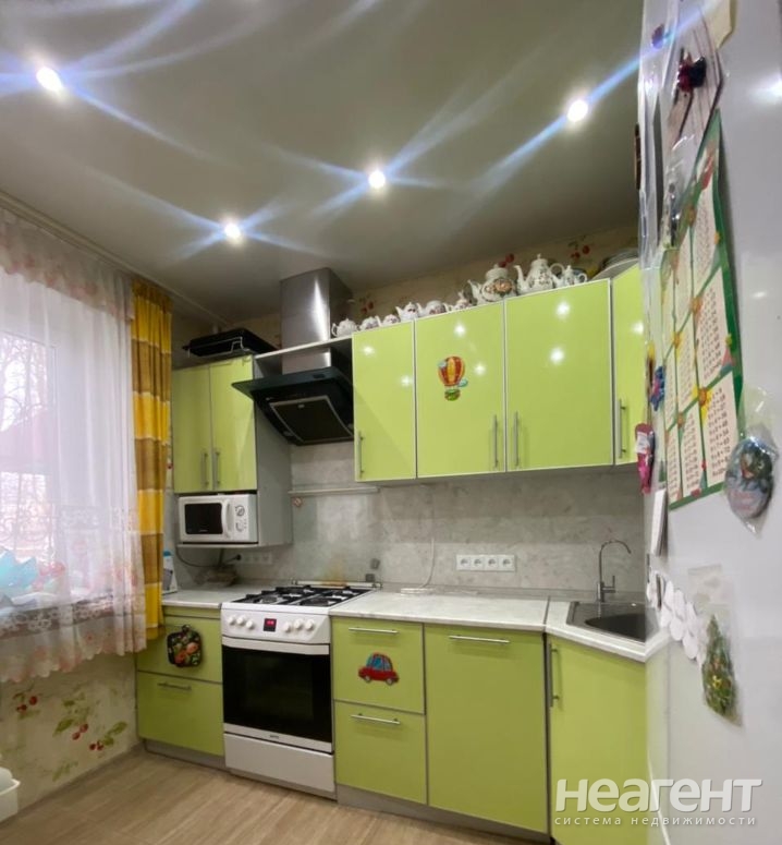 Продается 3-х комнатная квартира, 64 м²