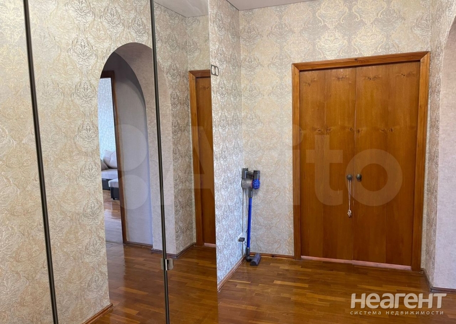 Продается 3-х комнатная квартира, 73 м²