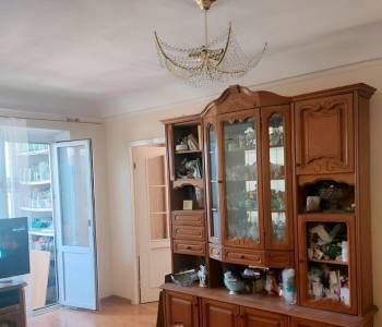 Продается Многокомнатная квартира, 59 м²