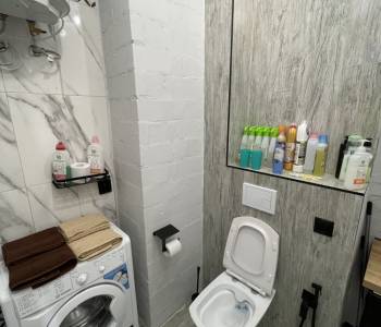 Продается 1-комнатная квартира, 33 м²