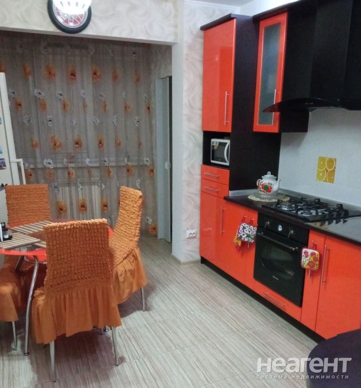 Продается 2-х комнатная квартира, 56 м²