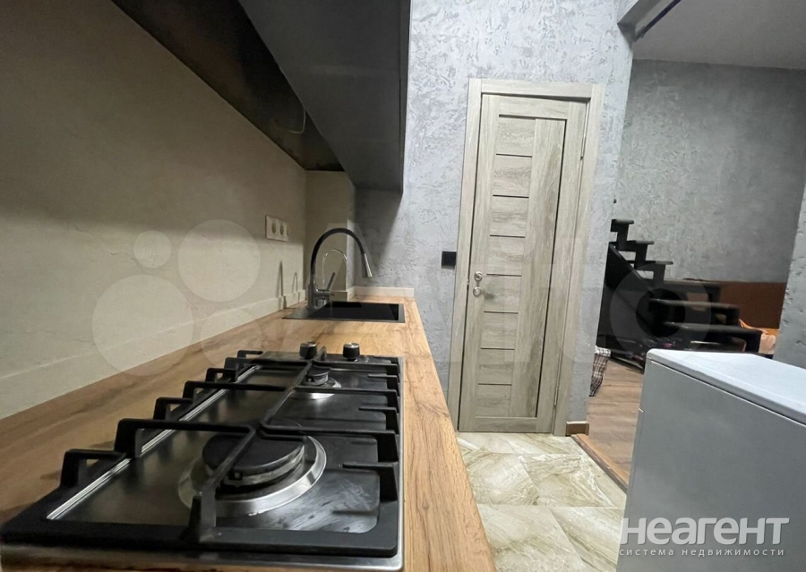 Продается 1-комнатная квартира, 29 м²